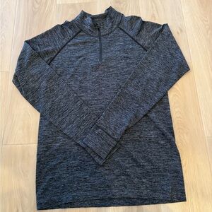 Fabletics Men’s 1/4 Zip Pullover Size Medium, Heathered Black